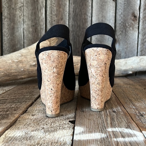 Audrey Brooke Kate Wedge Sandal Size 8 - Picture 3 of 10
